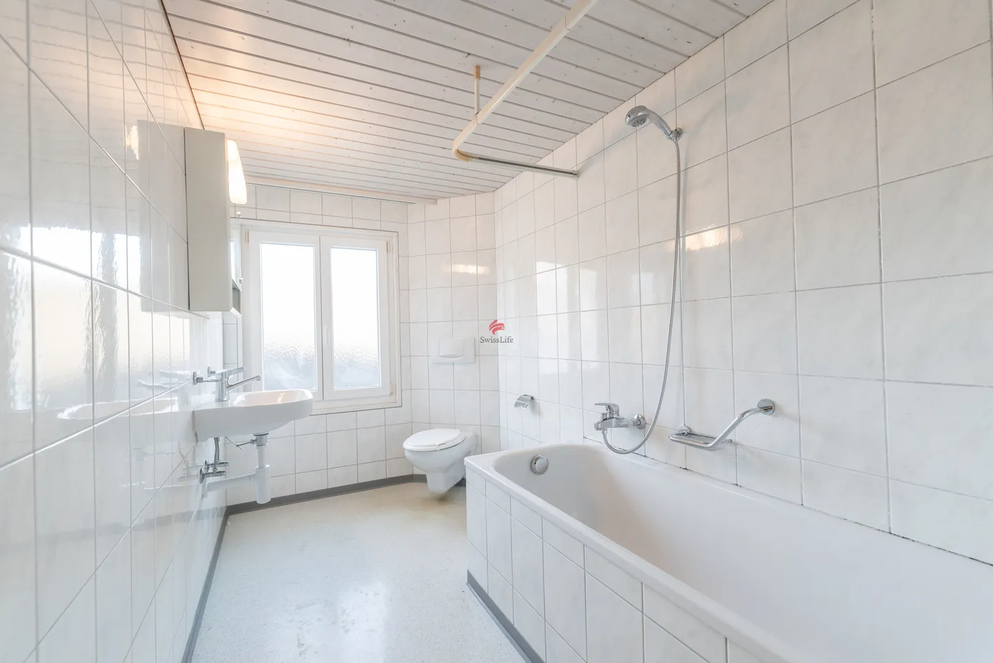 Charming Residential and Commercial Building - Photo 10 of 13