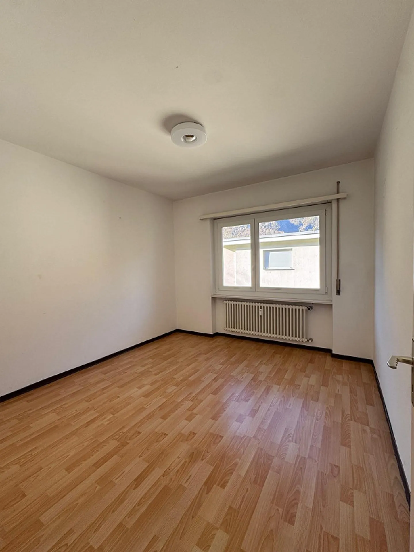 4.5-room apartment with terrace in Osogna - Photo 6 of 7