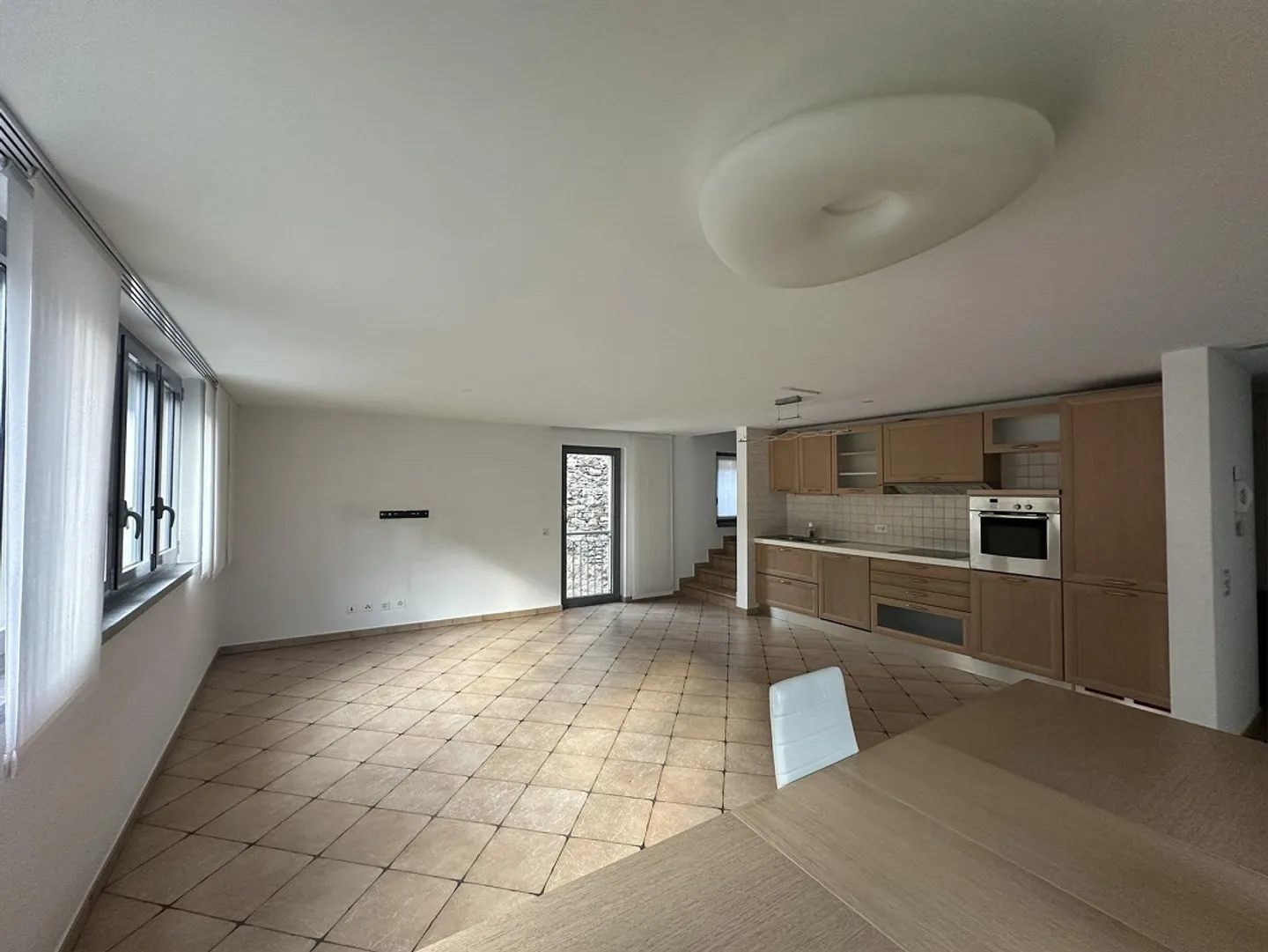 À LOUER : MAISON CHARMANTE AVEC PARTIE DE JARDIN - Photo 6 sur 13