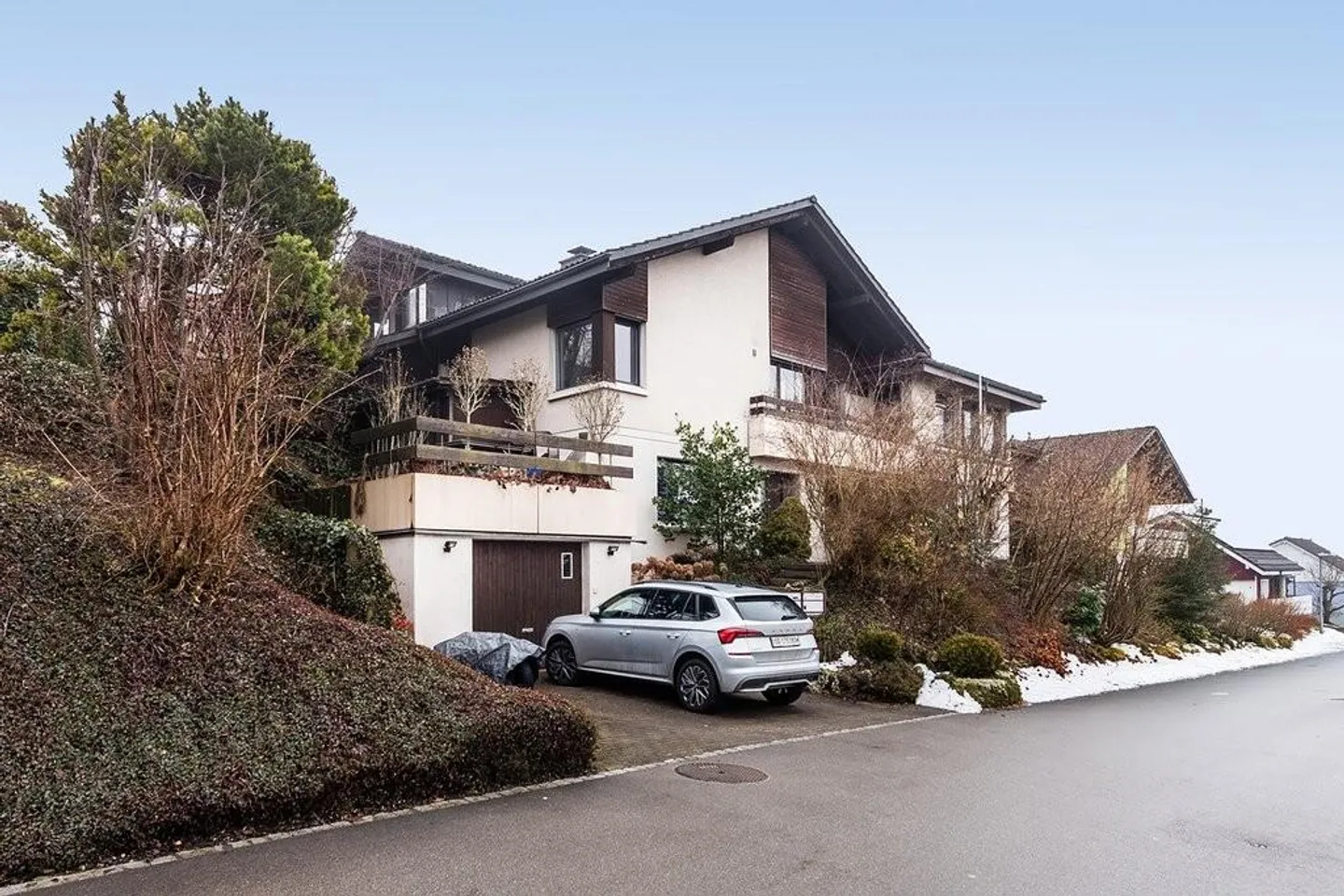 Casa unifamiliare ben tenuta in una posizione non edificabile - Foto 2 di 12