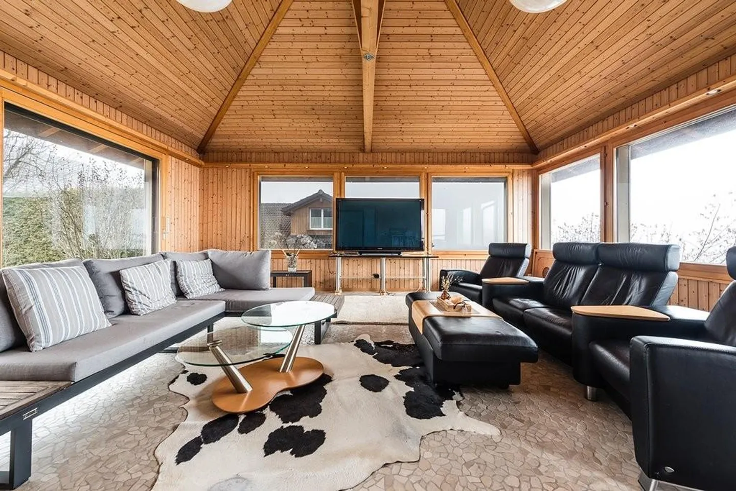 Casa unifamiliare ben tenuta in una posizione non edificabile - Foto 8 di 12