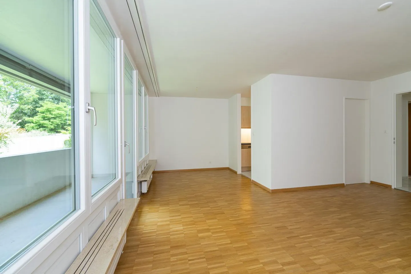 Attractive apartment in a quiet location - Photo 3 of 11