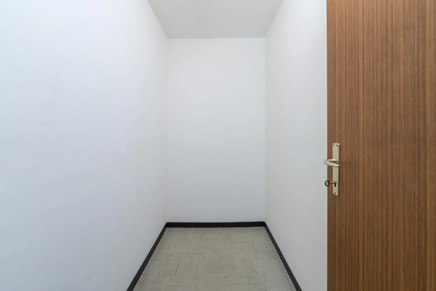 Attractive apartment in a quiet location - Photo 9 of 11