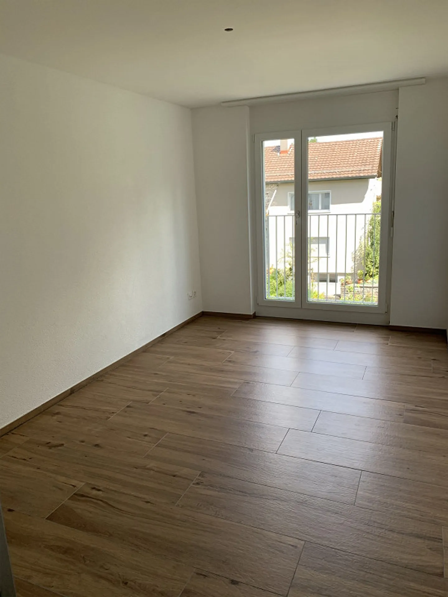 Appartamento 4.5 stanze top moderno in un quartiere tranquillo - Foto 6 di 14