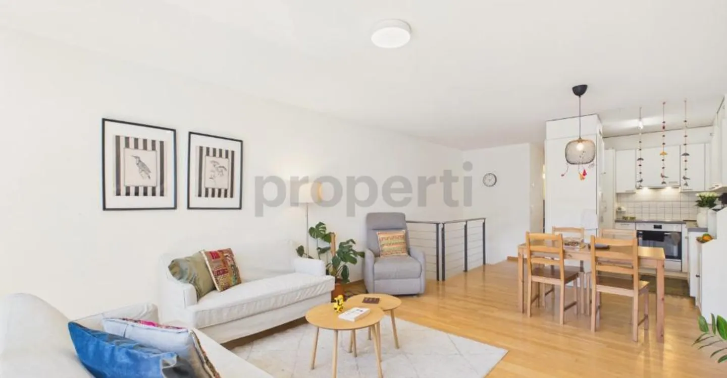 Spacious 3.5-room maisonette with attractive layout, Winterthur - Photo 1 of 11