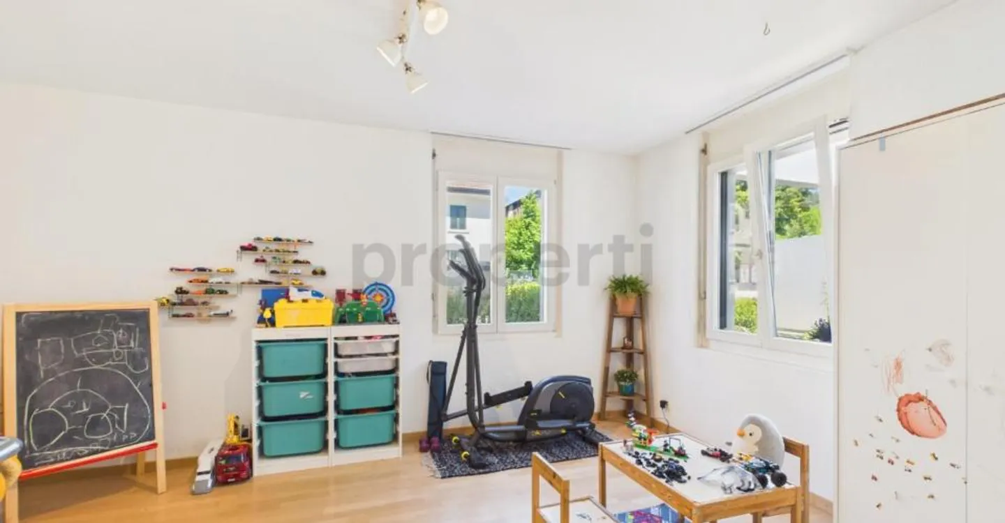Spacious 3.5-room maisonette with attractive layout, Winterthur - Photo 6 of 11
