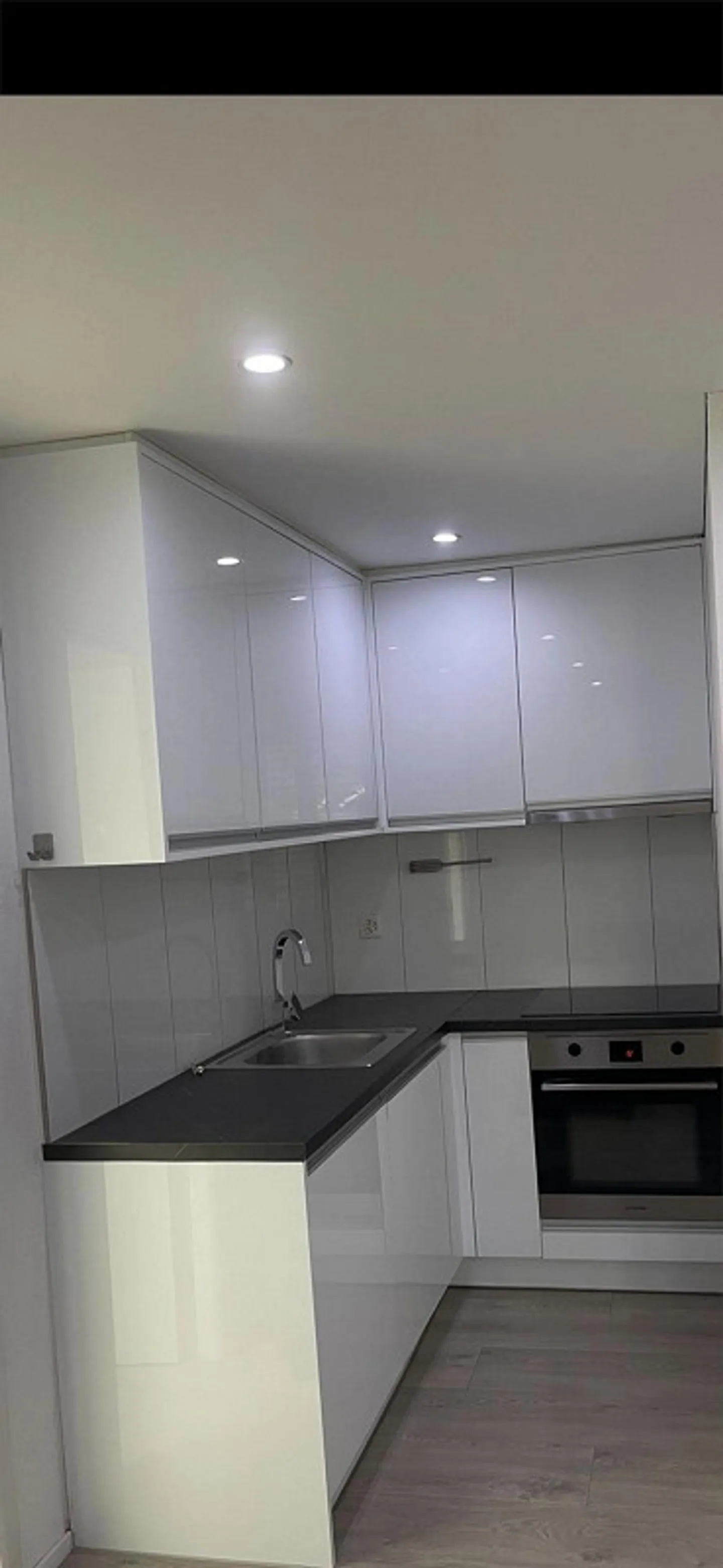 Appartement Charmant - Photo 3 sur 4