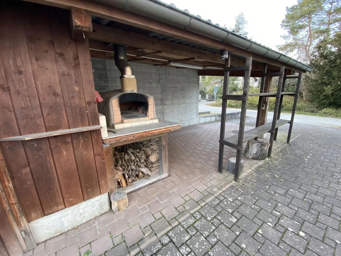 7-Zimmer-Einfamilienhaus an  begehrter Lage in Münchenstein - Photo 2 sur 15