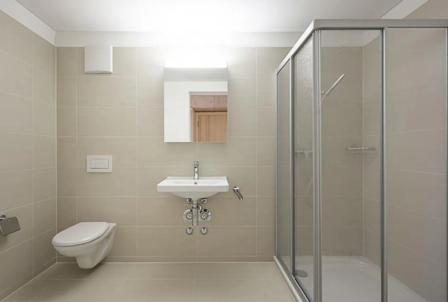 Rent without deposit - Dream apartment is looking for you! - Photo 4 of 6