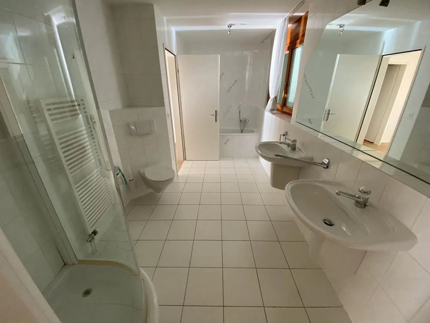 7-Zimmer-Einfamilienhaus an  begehrter Lage in Münchenstein - Photo 8 sur 15