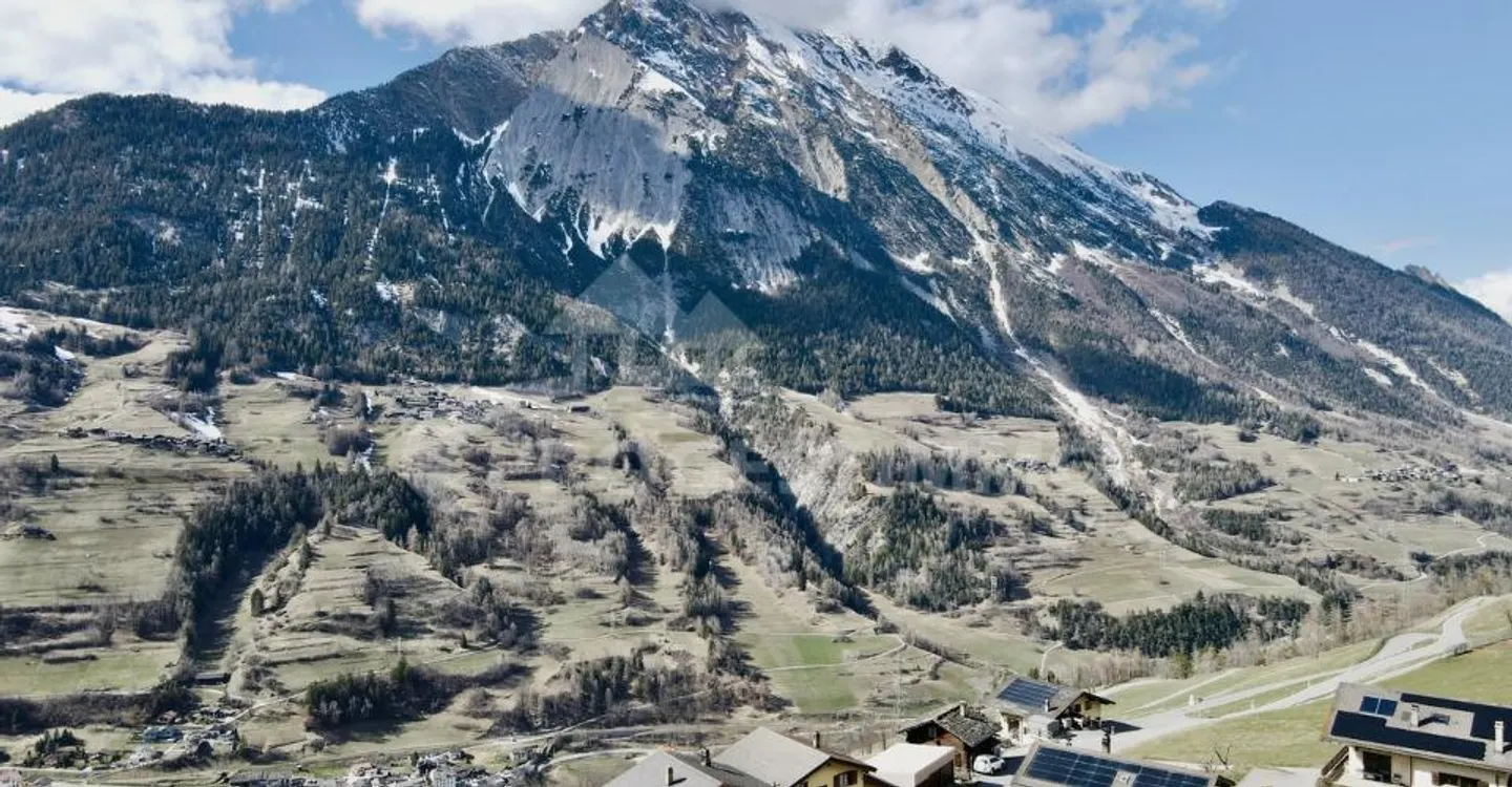 Maison Charmante avec Terrain Constructible - Photo 12 sur 13