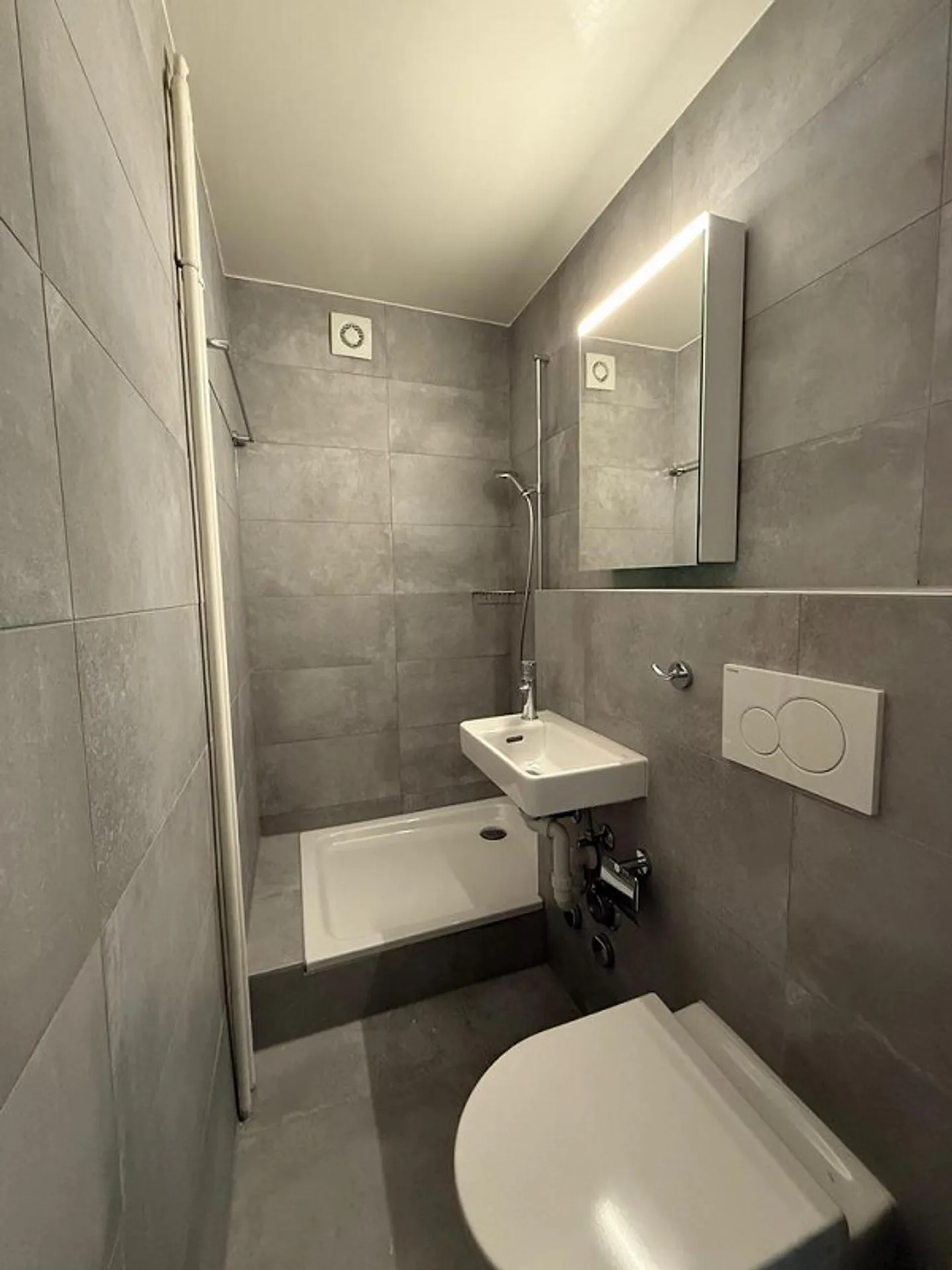 Sanierte 3-Zimmerwohnung im 1. Stock mit Balkon - Foto 5 von 8