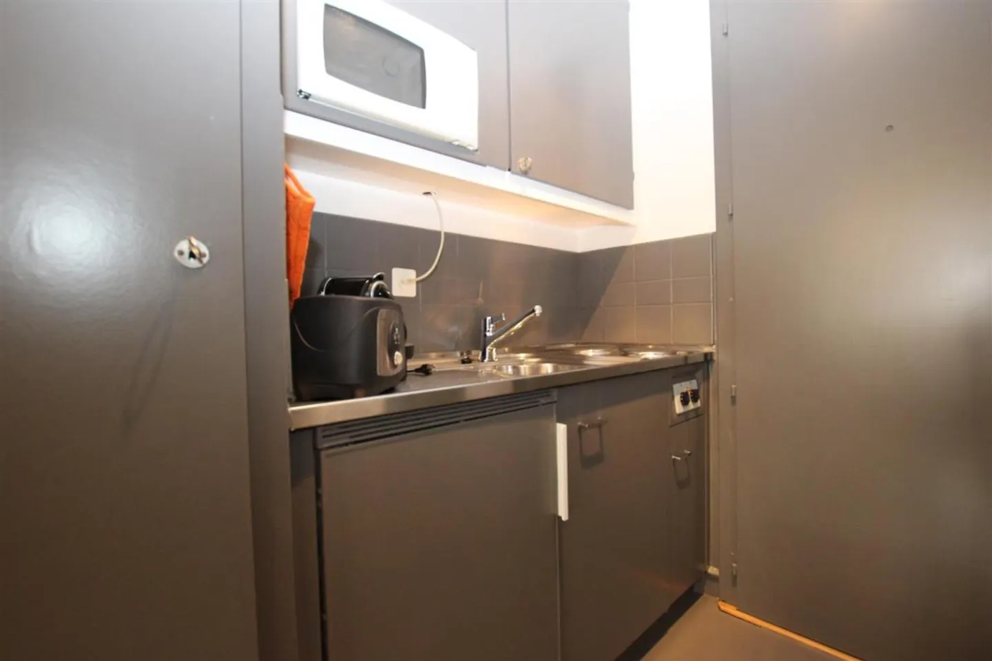 Charmant Studio Près du Lac Léman - Photo 3 sur 4