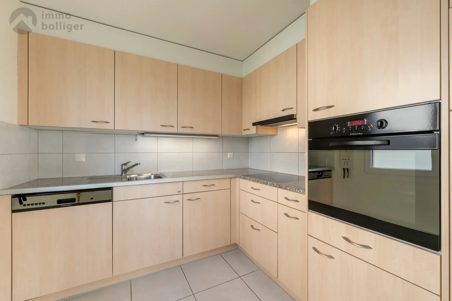 Appartamento in vendita - Foto 4 di 9