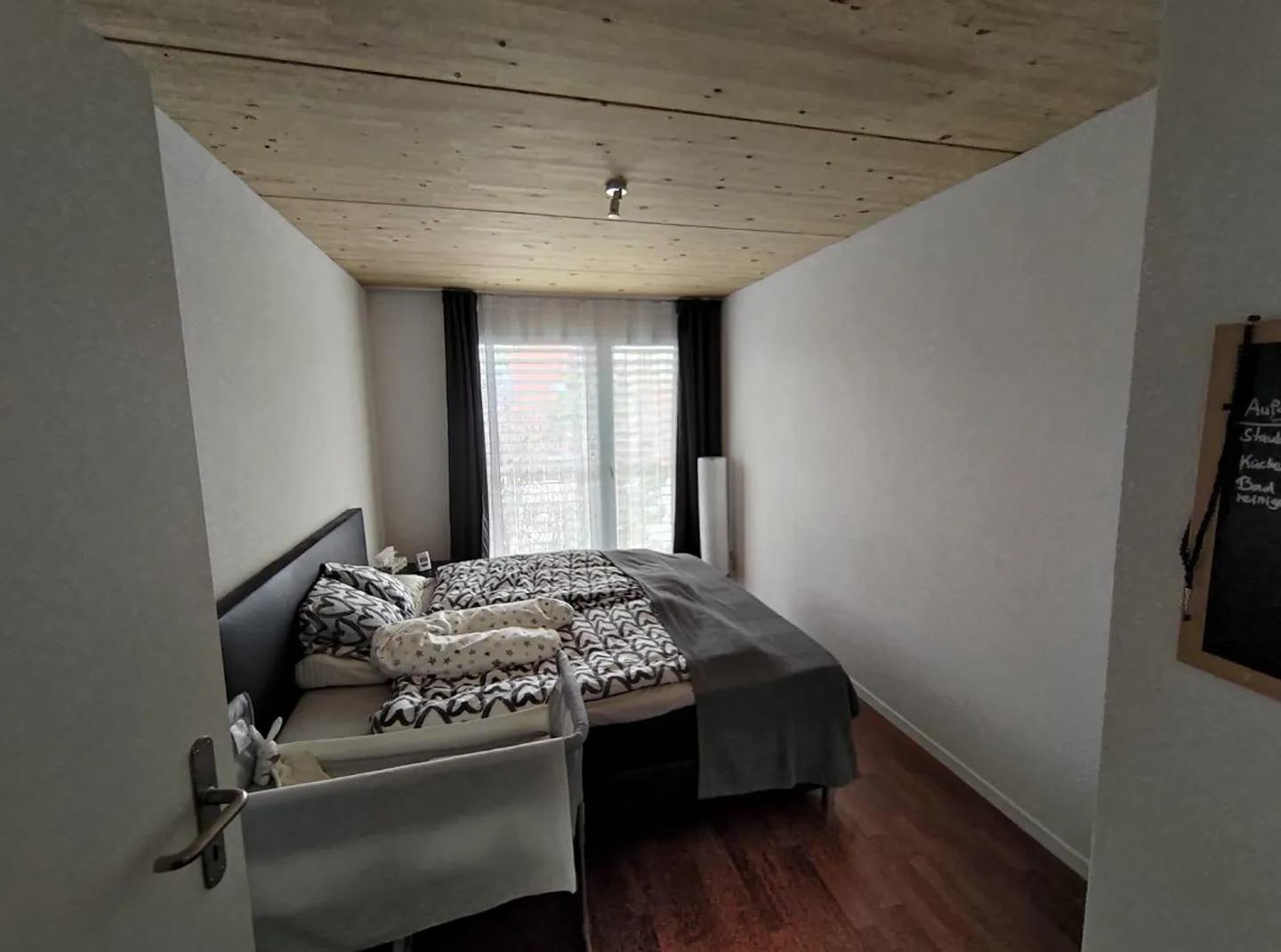 Looking for a new tenant Bright 4.5-room apartment in Hinwil - Photo 3 of 8