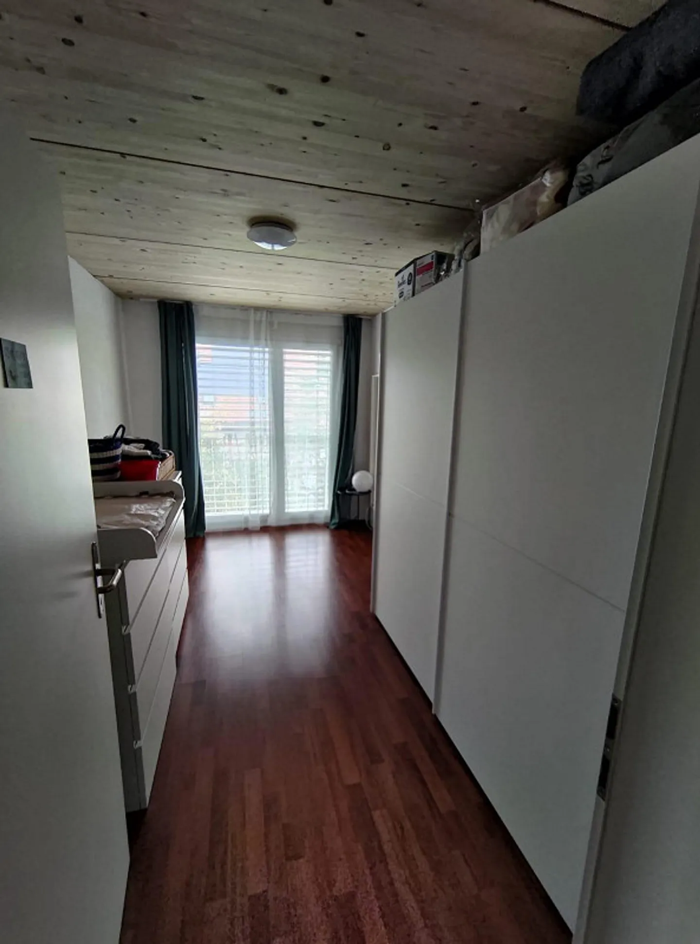 Looking for a new tenant Bright 4.5-room apartment in Hinwil - Photo 4 of 8