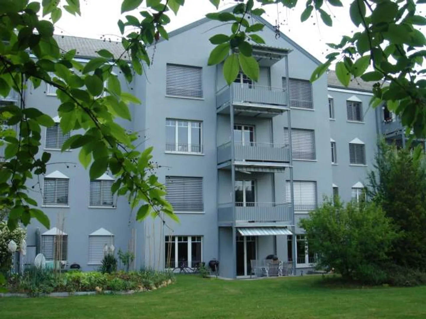 grand appartement lumineux de 5 1/2 pièces à louer - Photo 1 sur 11