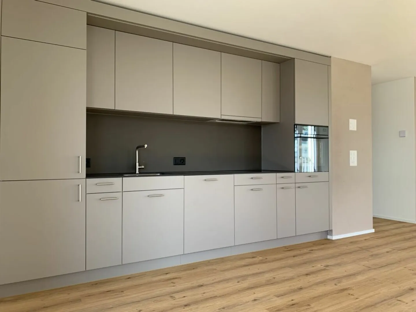 Appartamento 2.5 locali 1° piano / A1.3 - Foto 3 di 9