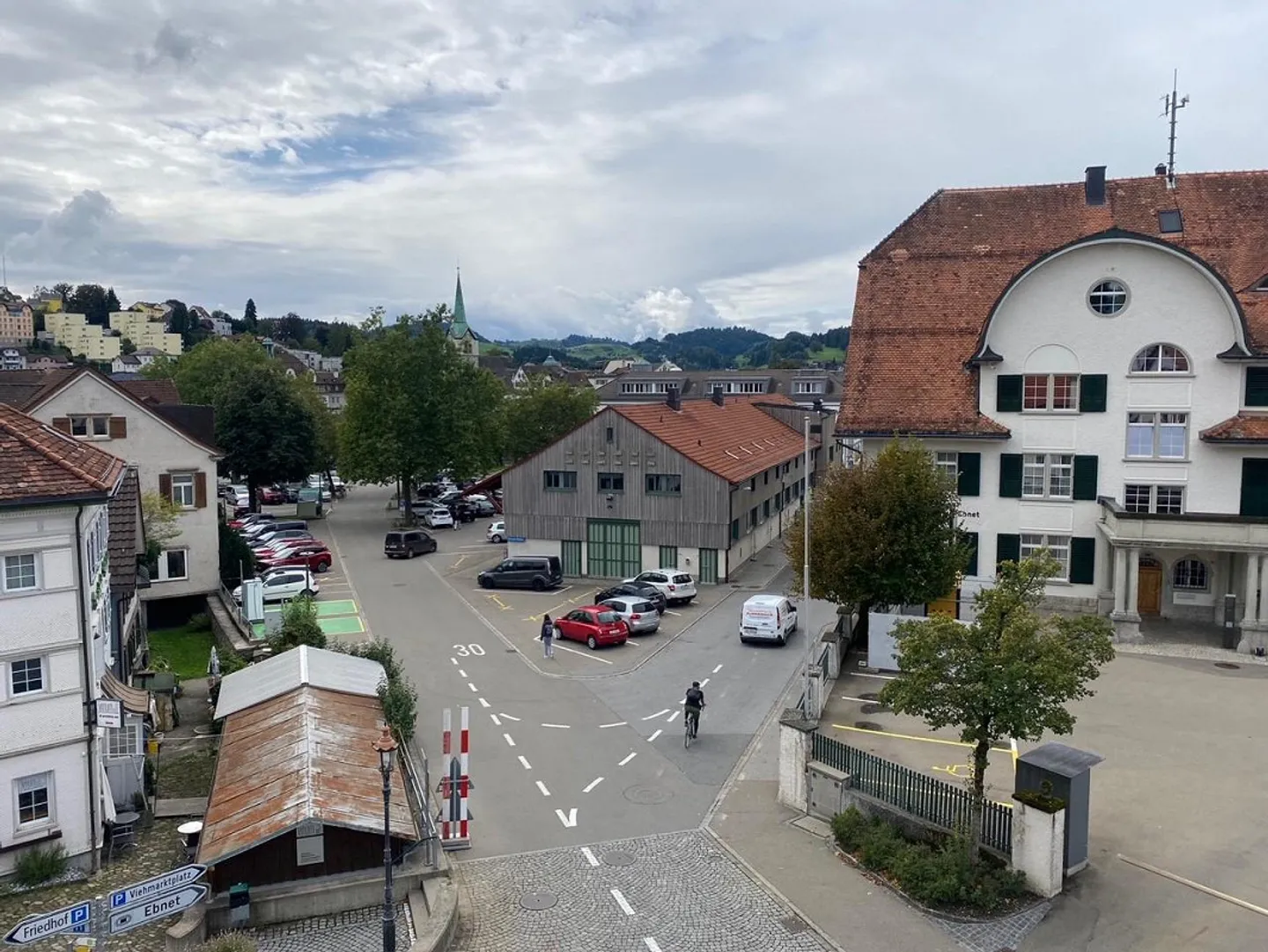 Appartamento duplex esclusivo di 8,5 stanze nel cuore di Herisau (182 m2) - Foto 2 di 11