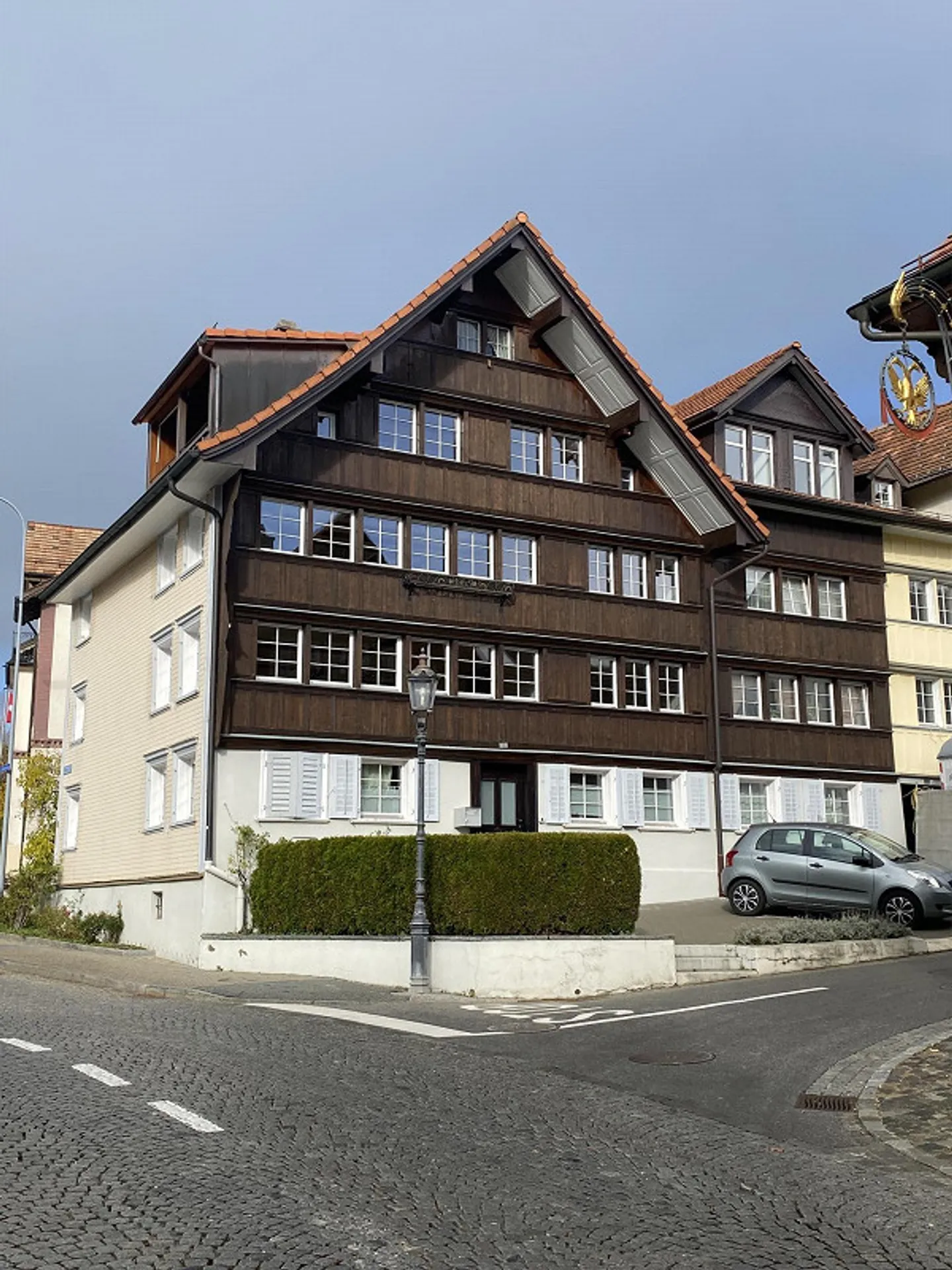 Appartamento duplex esclusivo di 8,5 stanze nel cuore di Herisau (182 m2) - Foto 1 di 11