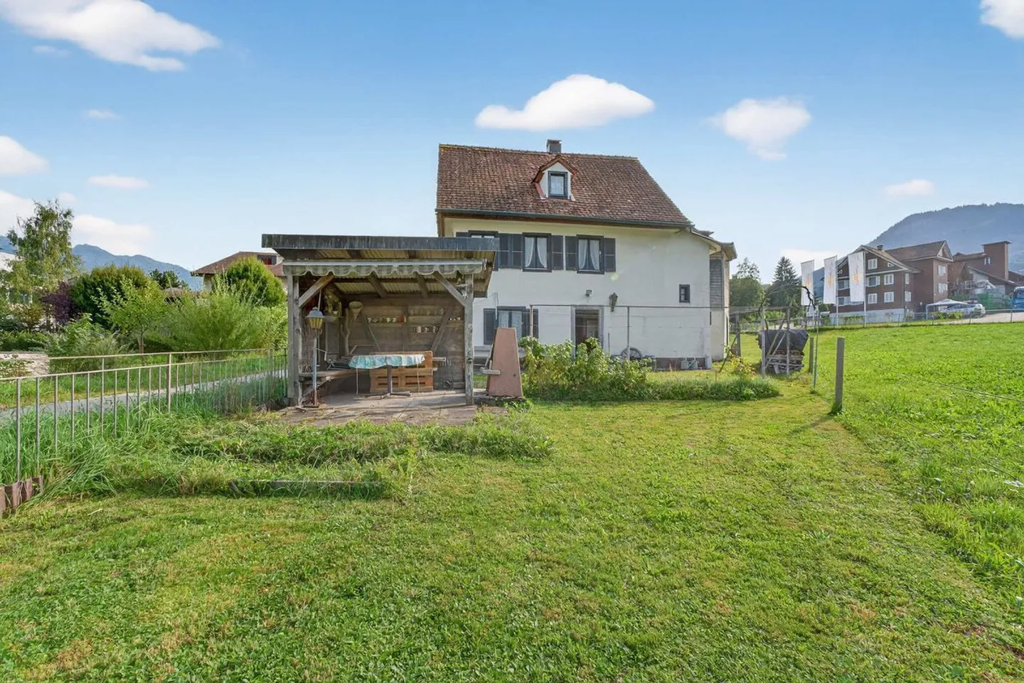 Propriété intéressante à Alpnach avec beaucoup de potentiel - réserve d'extension - maison Biedermeier - Photo 9 sur 11
