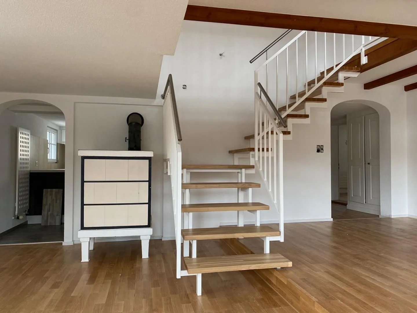 Appartamento duplex esclusivo di 8,5 stanze nel cuore di Herisau (182 m2) - Foto 6 di 11