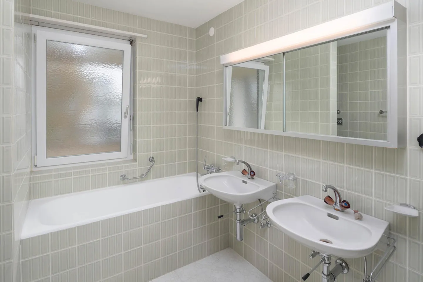 Oberengstringen: Traumsicht an bester Lage! - Foto 4 von 5