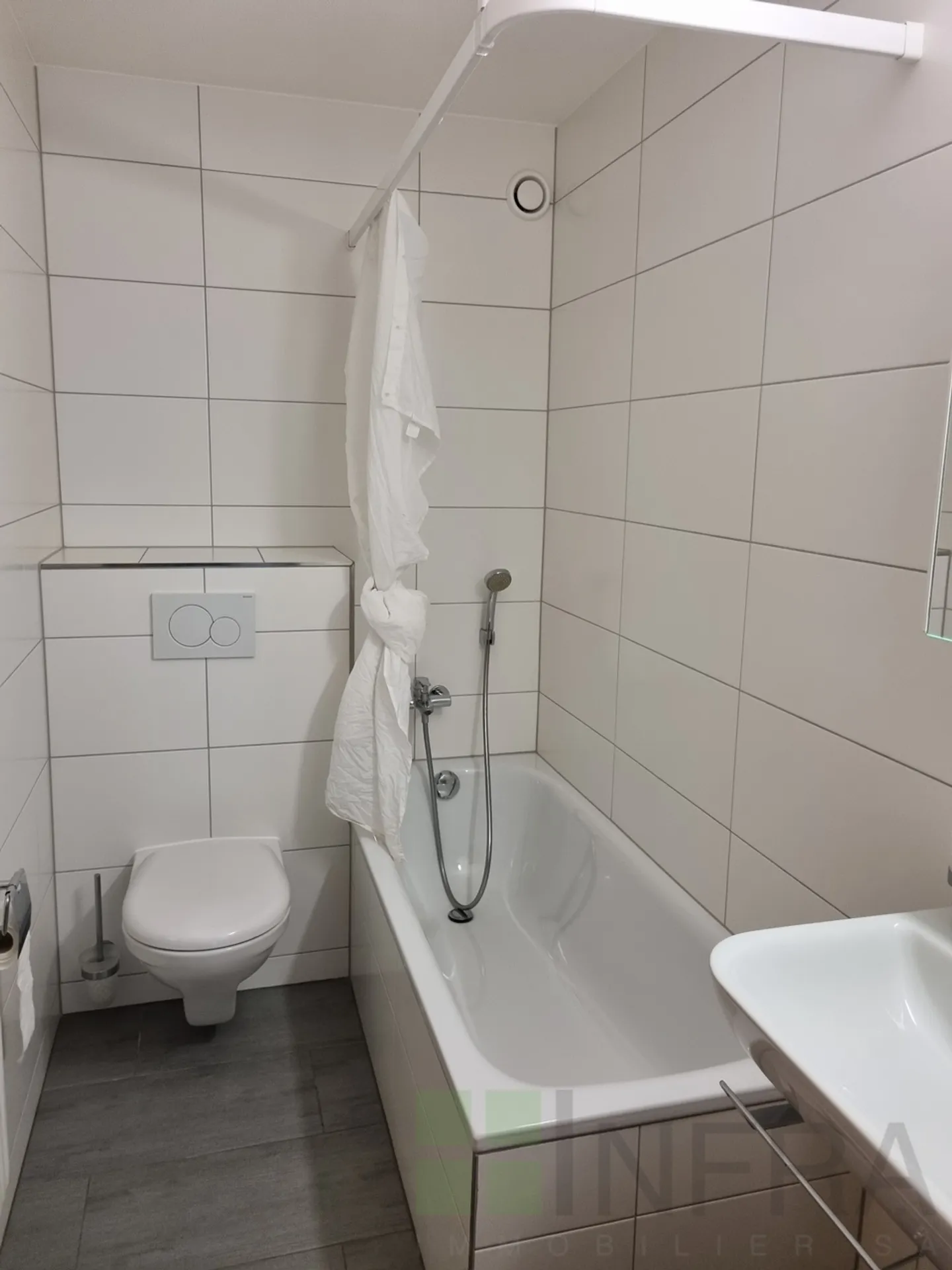 Apartment 75 m2 with 3 rooms on the 2nd floor, with elevator - Photo 4 of 14