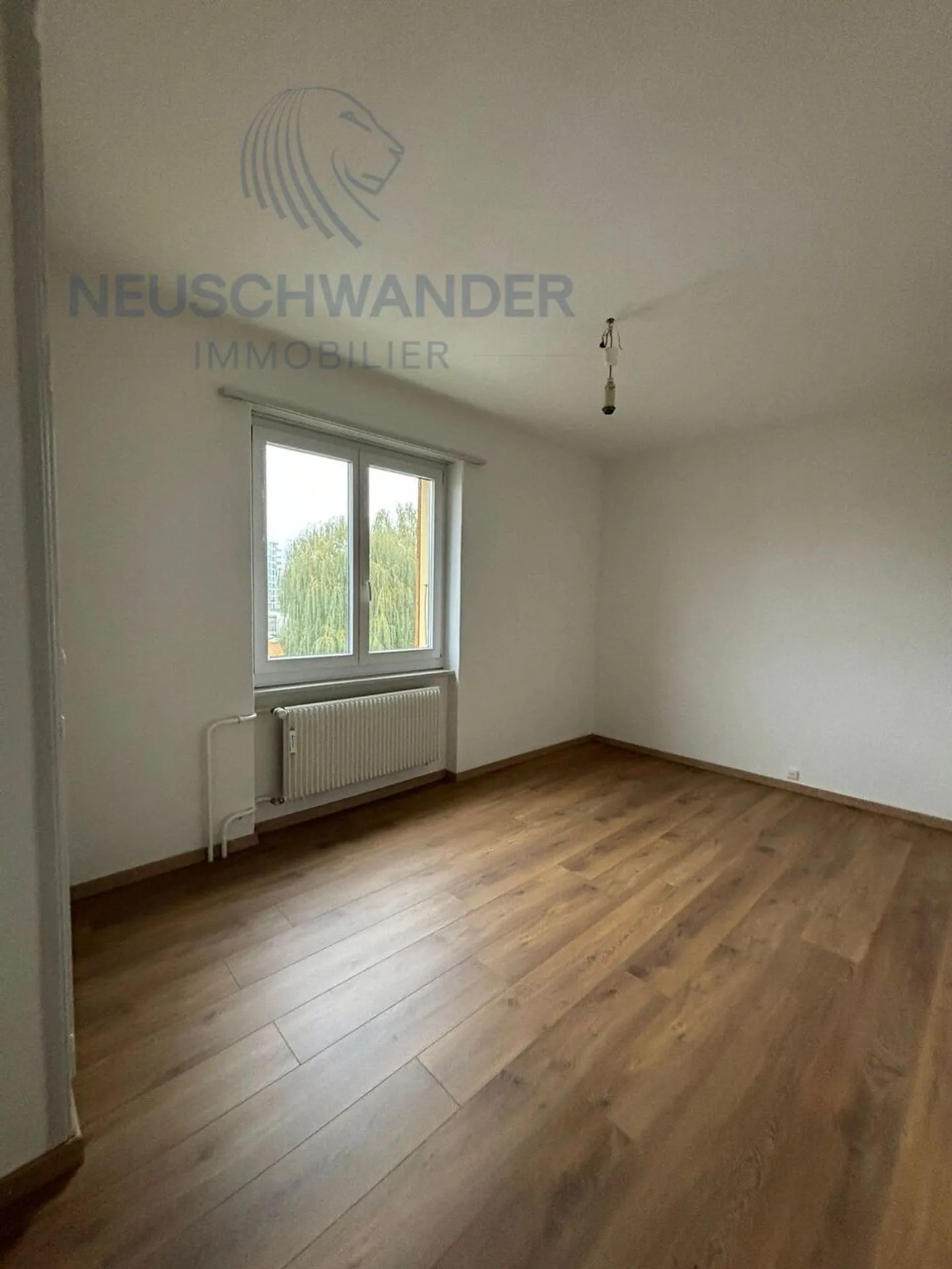 Wohngebäude - Foto 28 von 37