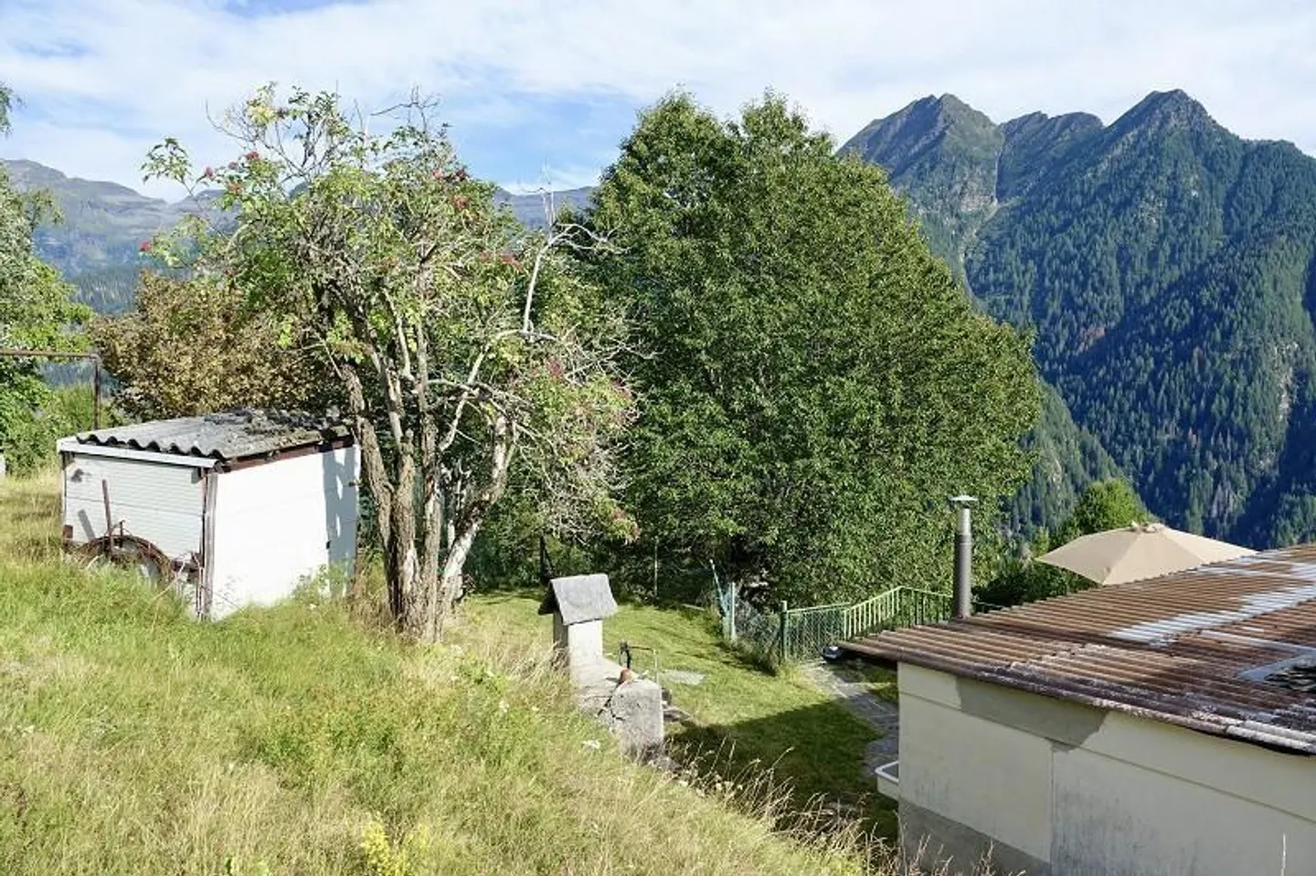 Rustique de montagne idyllique de 3 1/2 pièces avec environnement et vue panoramique - Photo 20 sur 38