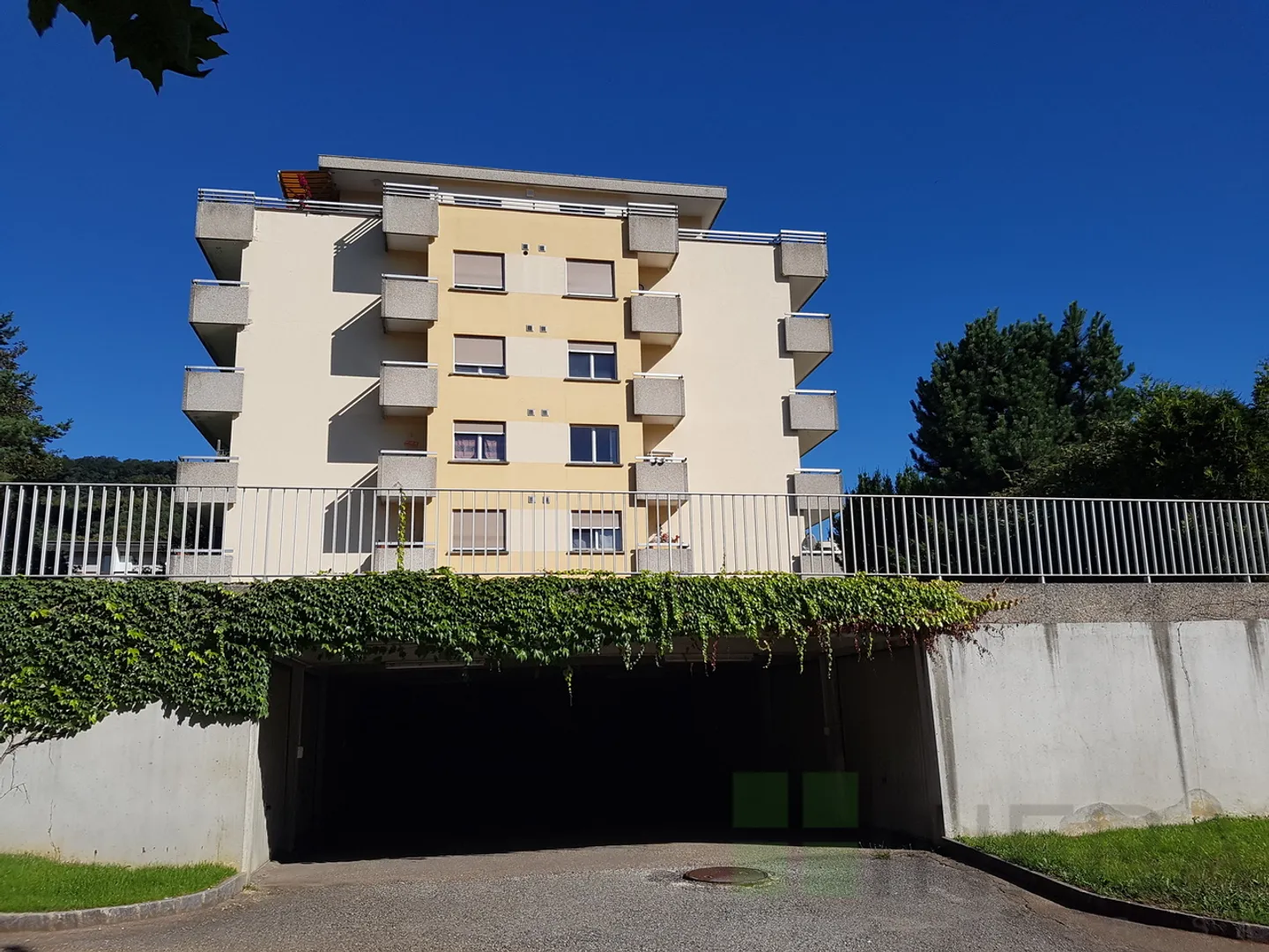 Apartment 75 m2 with 3 rooms on the 2nd floor, with elevator - Photo 14 of 14