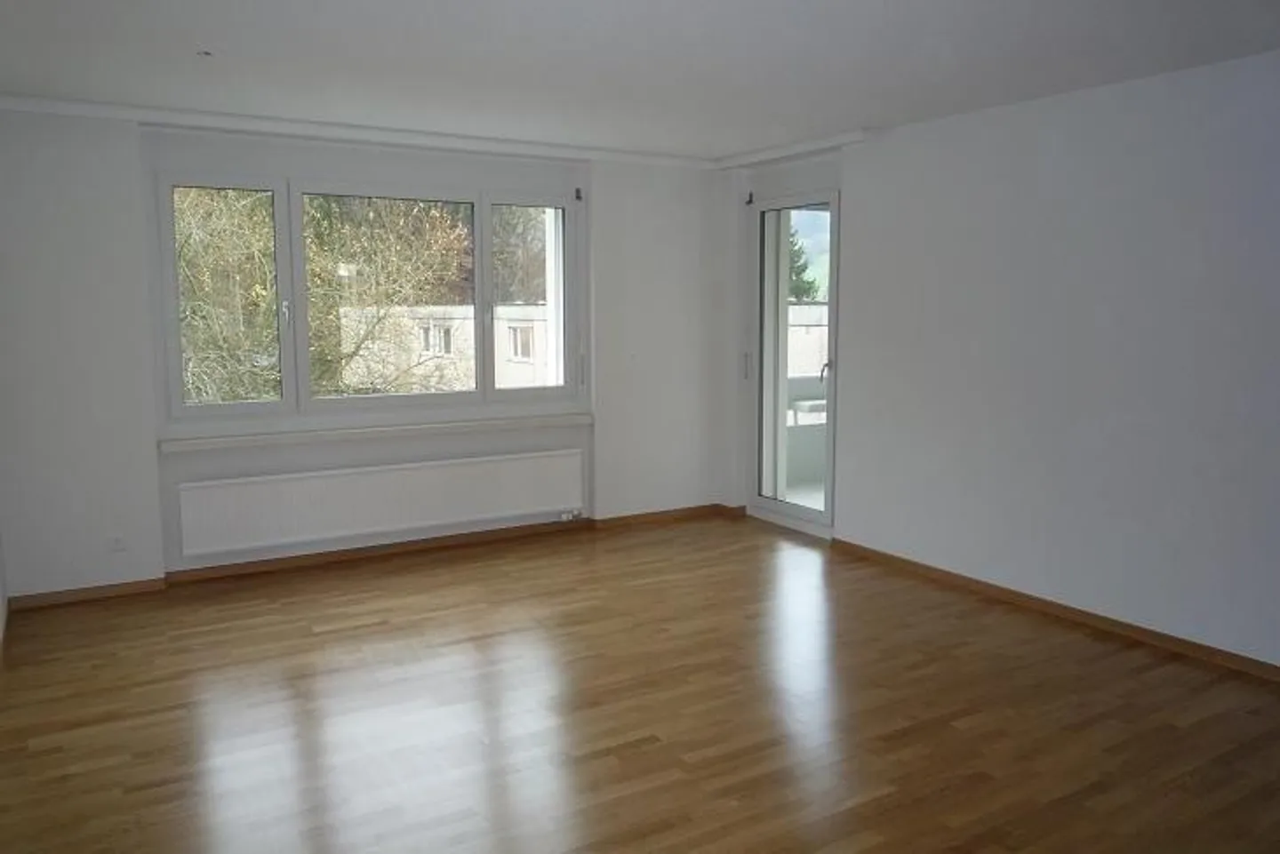 Stunning view in a quiet residential area - Photo 4 of 4