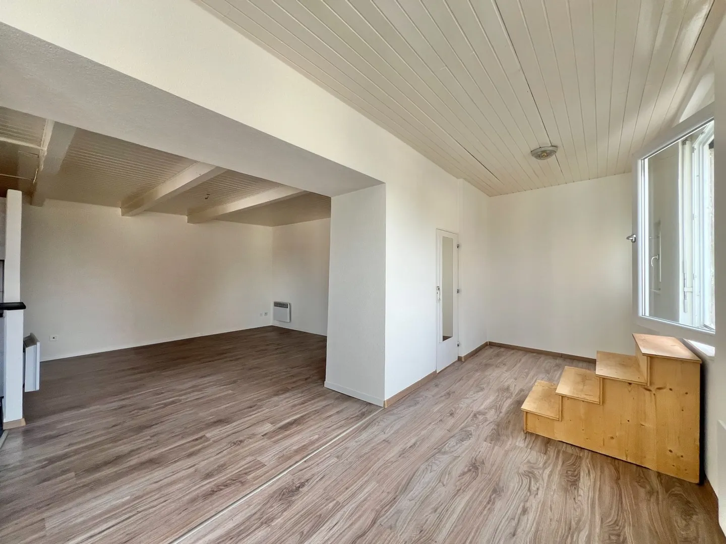 Appartamento atipico con grande terrazza - Foto 5 di 9