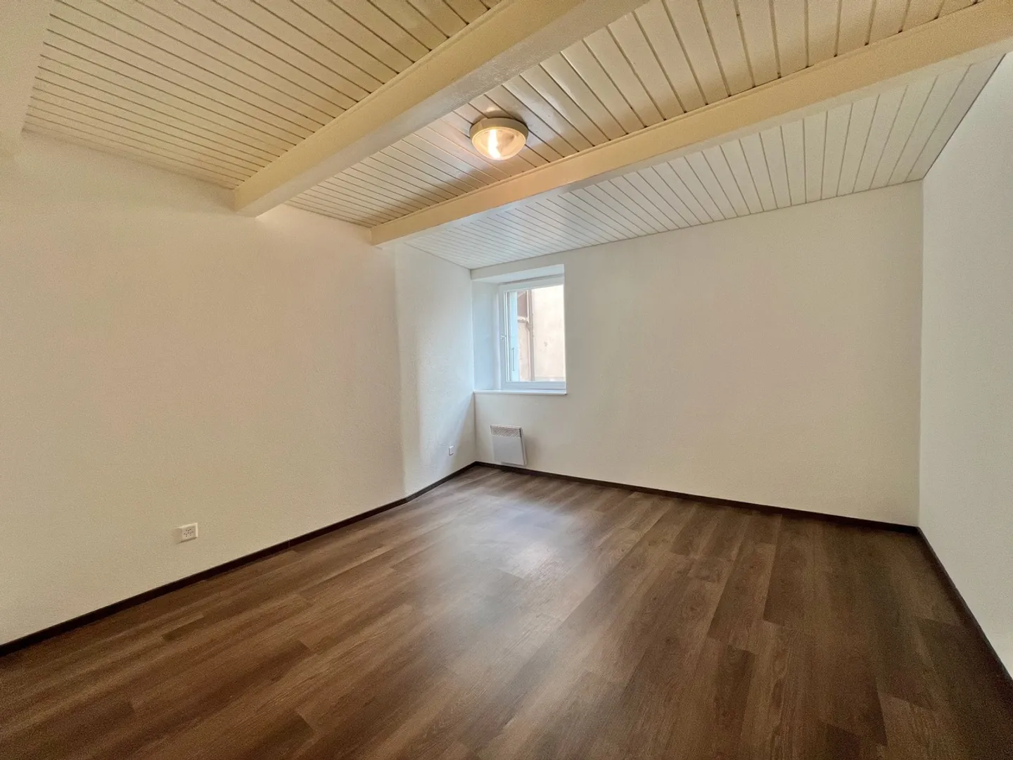 Appartamento atipico con grande terrazza - Foto 6 di 9
