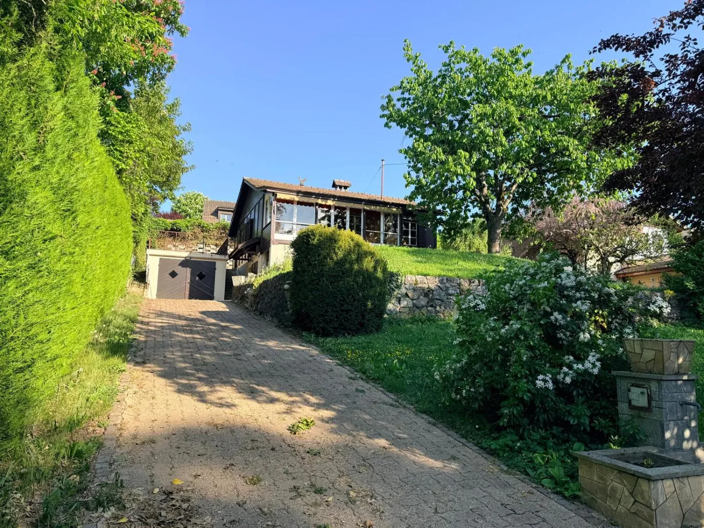 Studio per una persona in una casa privata a Anières - Foto 1 di 8