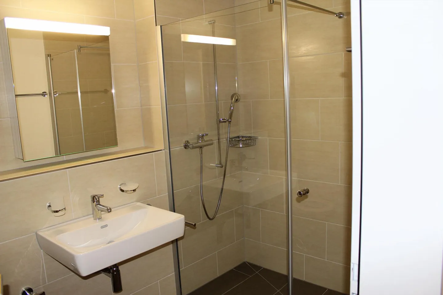 Appartement de 3.5 pièces à Oberuzwil - Photo 5 sur 12