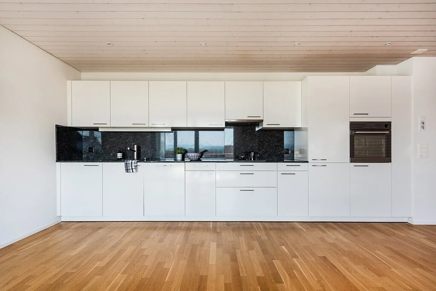 Your new modern home - Photo 3 of 4