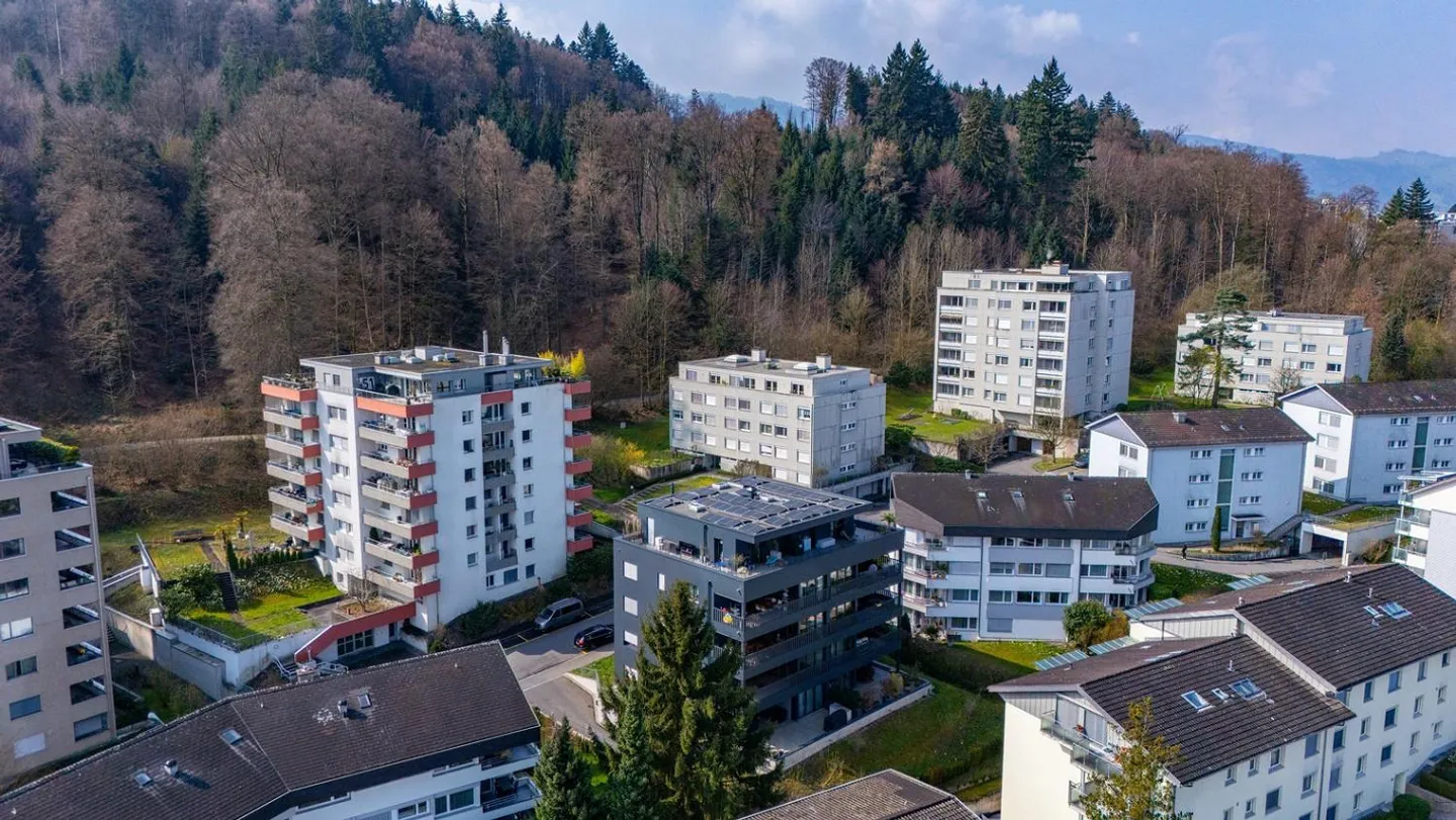 Moderne Wohnung in Luzern - Foto 2 von 13