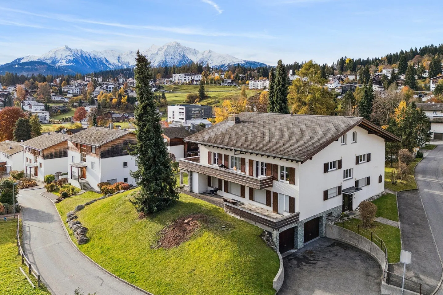 Appartement en Duplex ensoleillé avec vue sur la montagne - Photo 4 sur 4