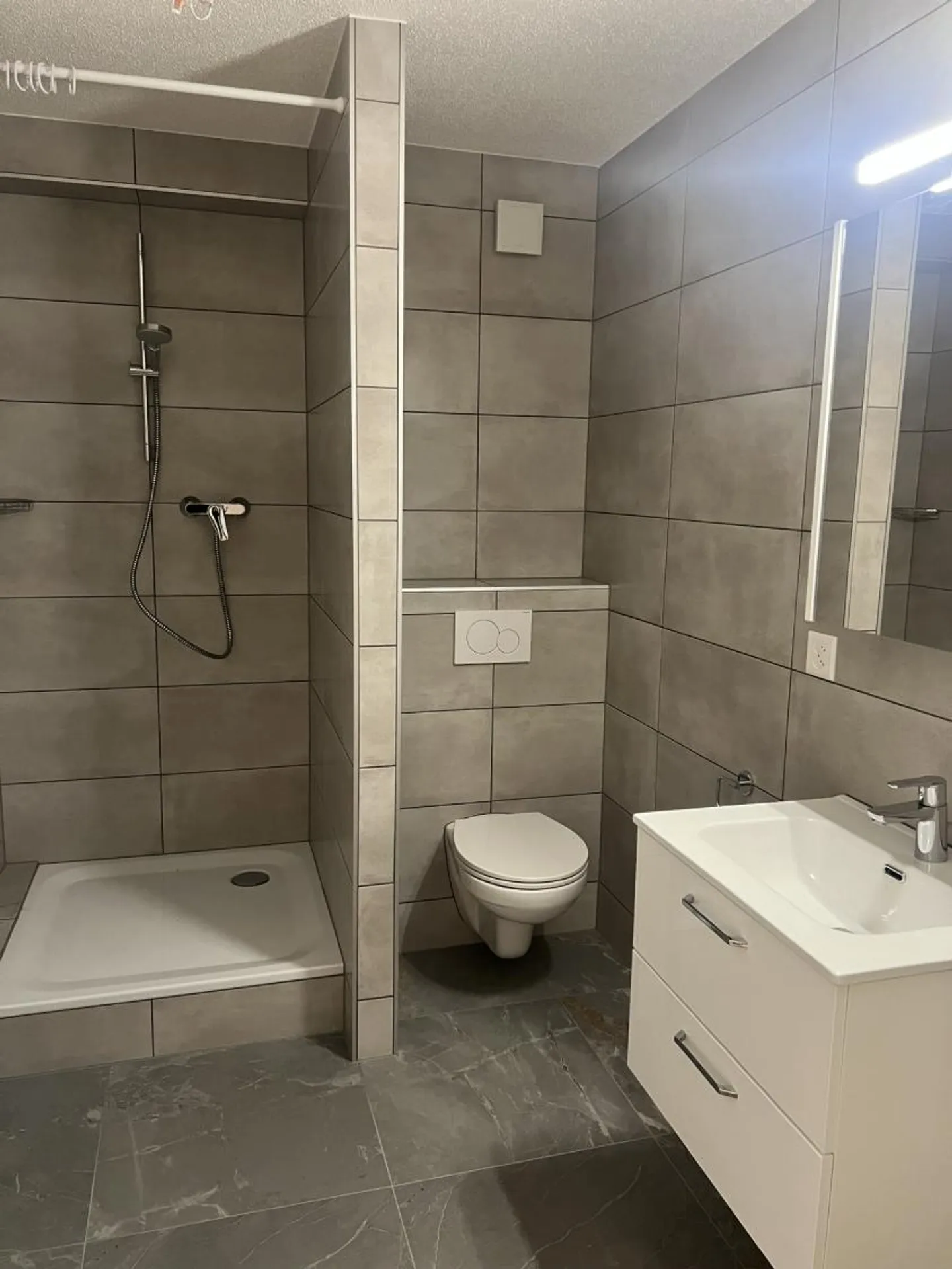 Appartamento 2.5 locali - Foto 2 di 8