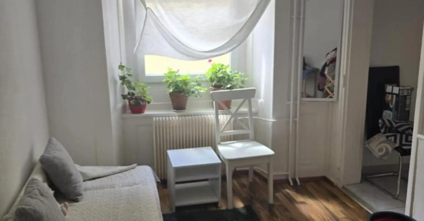 Ertragsgebäude ? 8 vollständig vermietete Wohnungen ? Saint-Imier (BE) - Foto 3 von 12