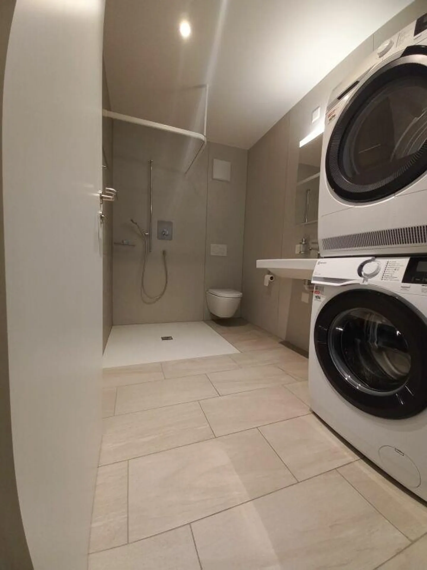 Appartements 2,5 pièces dans un emplacement calme - Photo 4 sur 5