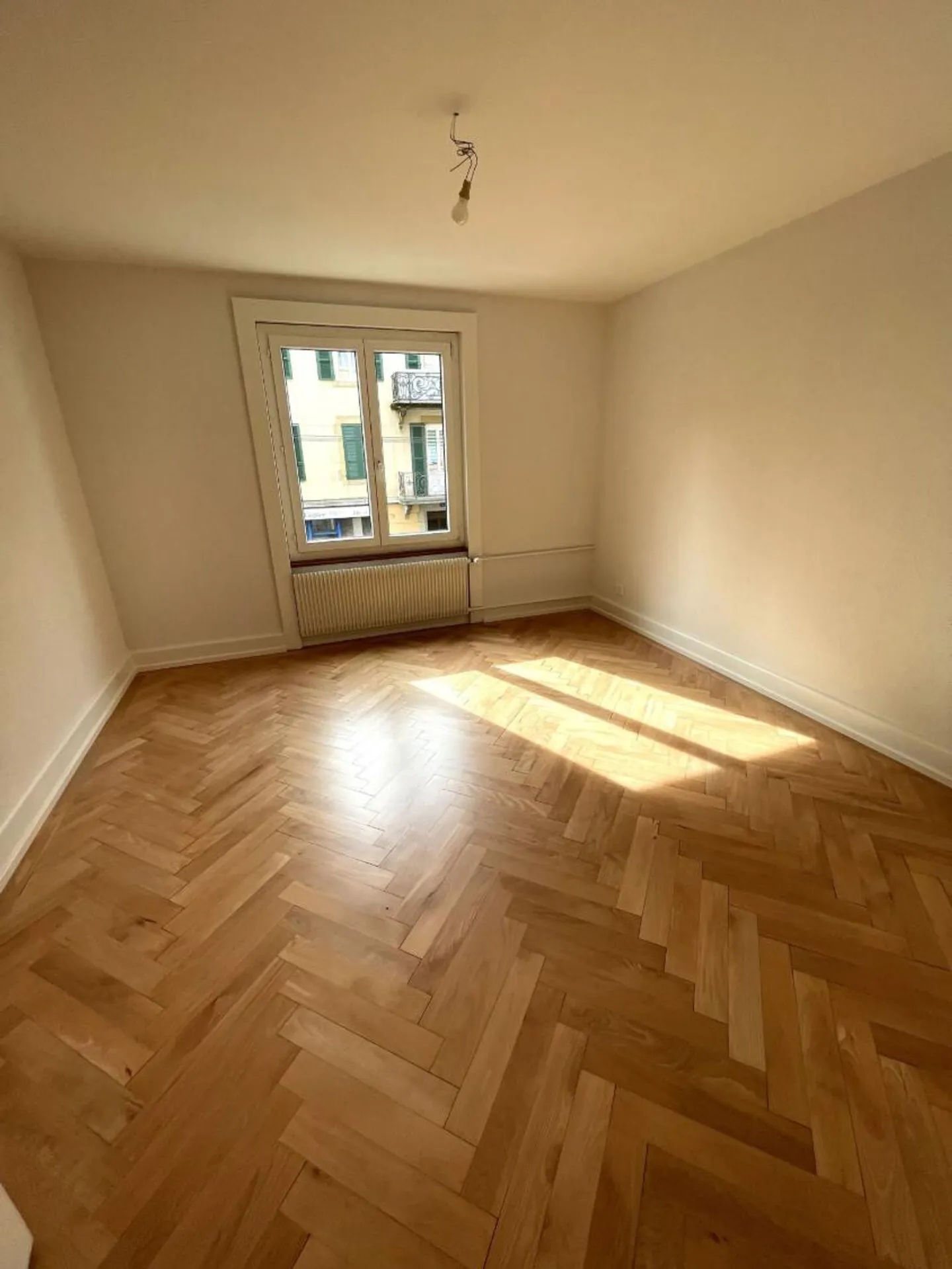 Appartamento ristrutturato di 3 stanze - Foto 7 di 8