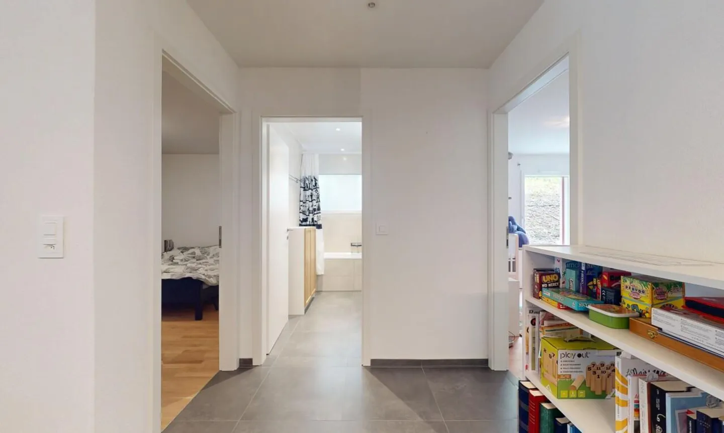 Bell'appartamento nuovo con giardino in una piccola condominio - Foto 8 di 11