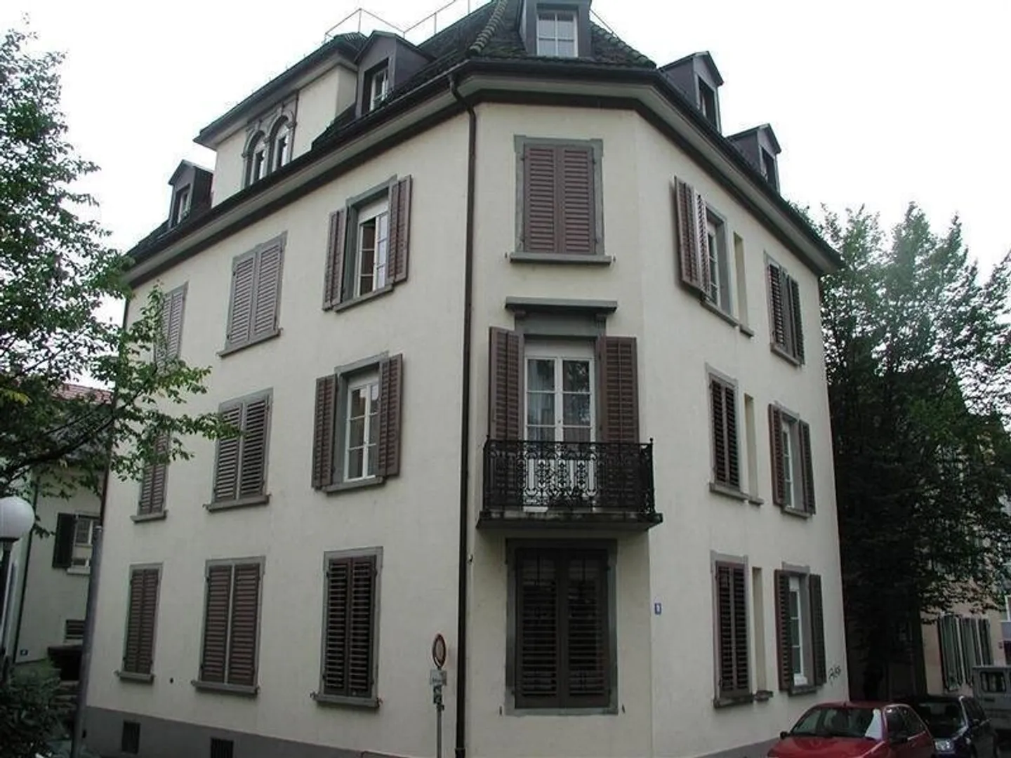 Here ends your apartment search - Photo 1 of 5