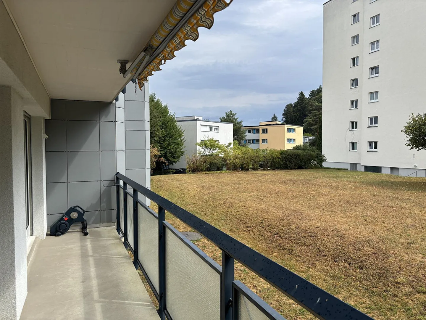 Appartement lumineux de 3 pièces à Zollikerberg - Photo 6 sur 6