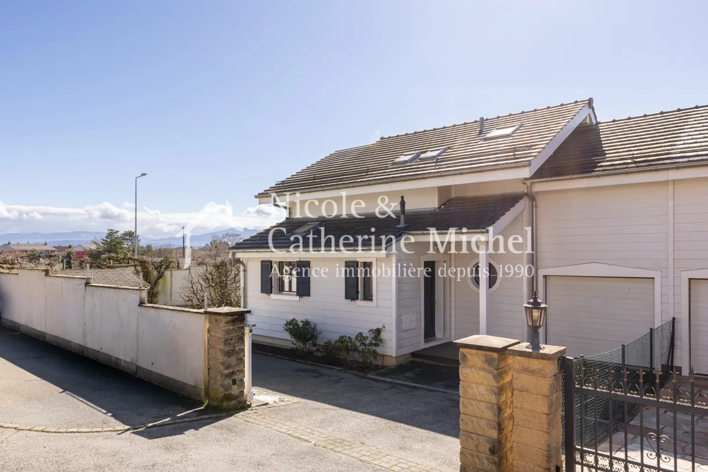 Villa bifamiliare con molto fascino - Foto 10 di 13