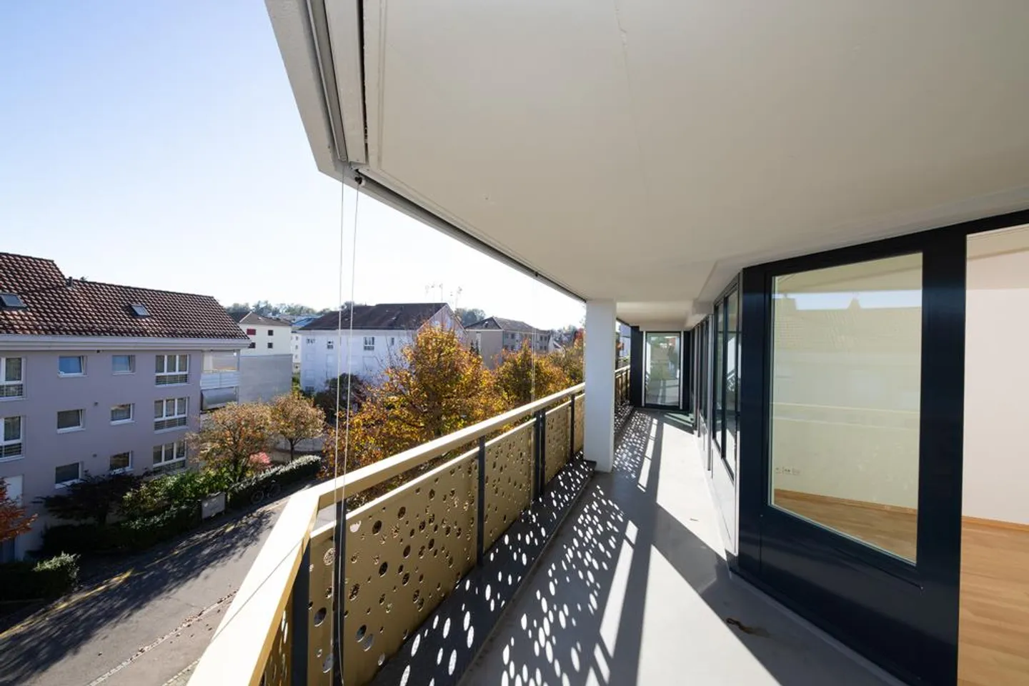 Un Mois de Loyer Gratuit - Appartement Stylé de 3.5 Pièces à Allschwil - Photo 6 sur 9