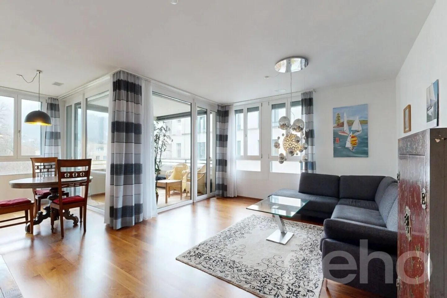 Moderne 3.5-Zimmer-Wohnung mit Balkon - Foto 3 von 12