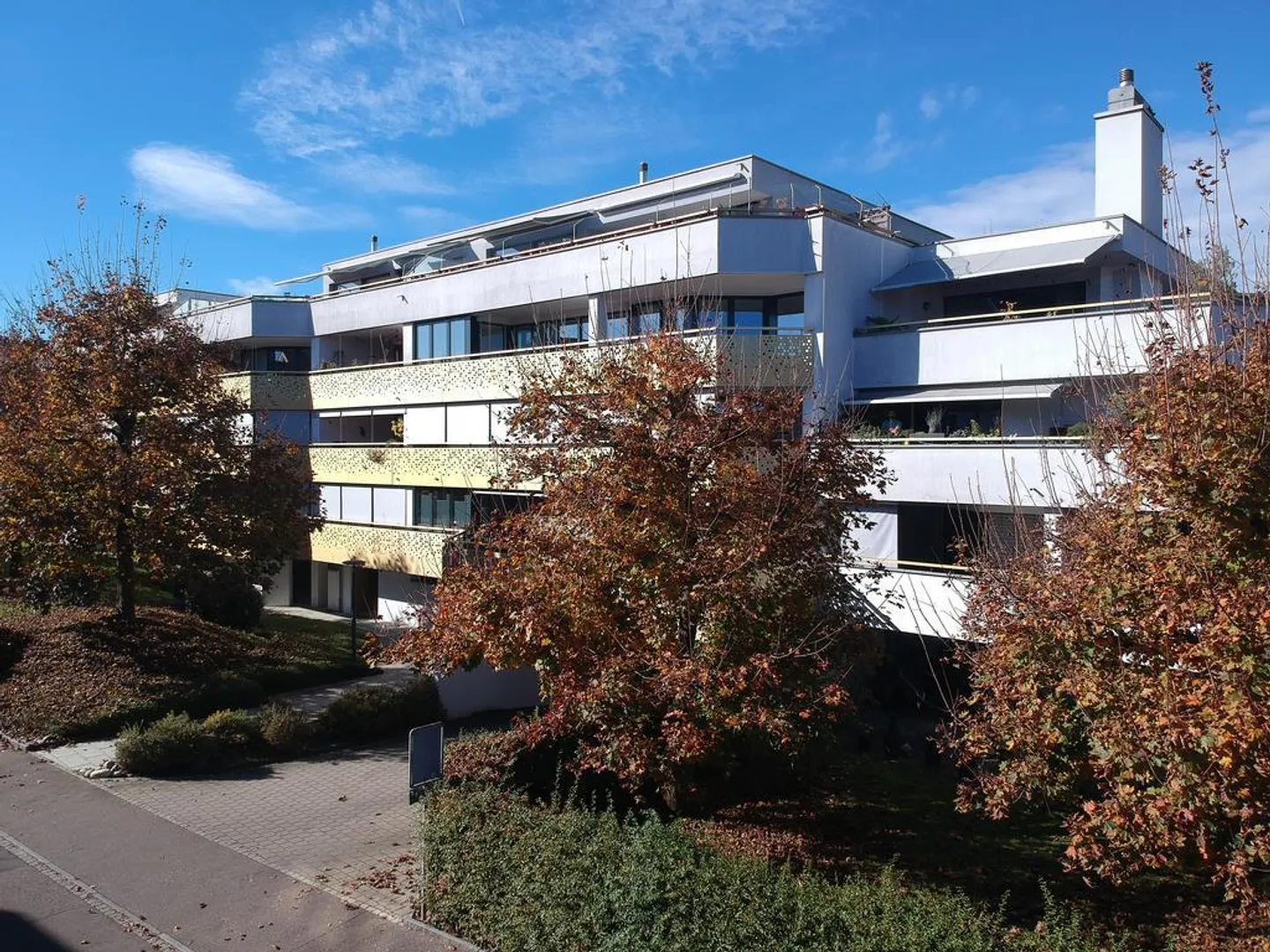 Un Mois de Loyer Gratuit - Appartement Stylé de 3.5 Pièces à Allschwil - Photo 8 sur 9